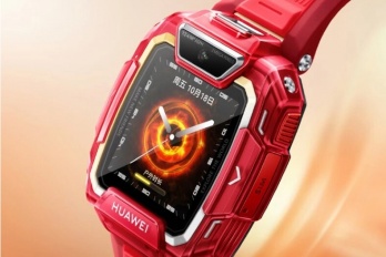 “华为儿童手表5Pro感光炫彩版”变色功能介绍