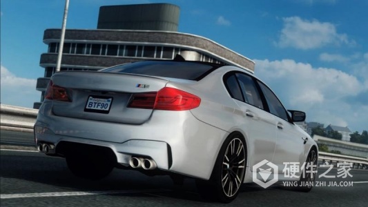 模拟驾驶遨游中国