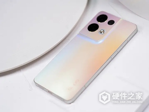 opporeno9是直屏还是曲面屏