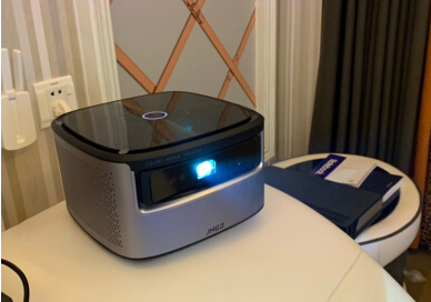 坚果j7s侧投如何调节