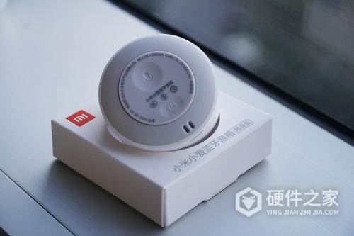 小米小爱随身音箱怎么充电