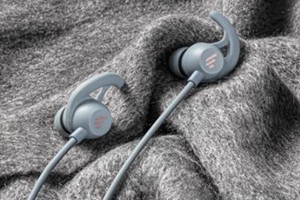 漫步者w280nb如何一拖二