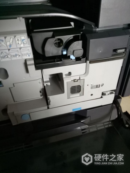 京瓷m2135dn如何清理废粉