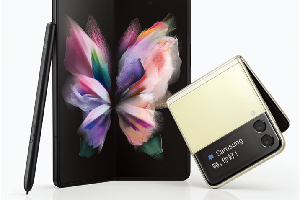 三星galaxy z fold3出厂带手写笔吗