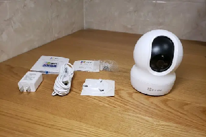 萤石cp1怎么挂到墙上