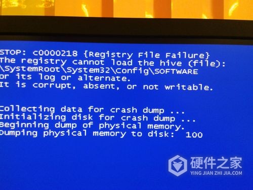 七彩虹a880g主板双内存蓝屏解决方法