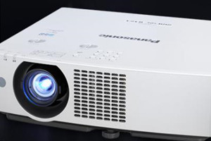 松下bmz50c投影仪使用方法