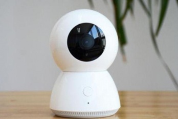 小米智能摄像机云台版内存卡插哪里