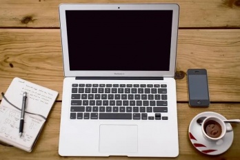 为什么笔记本插上耳机没有声音