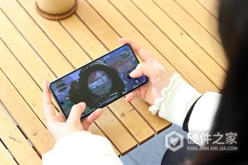 redmik50电竞版吃鸡多少帧