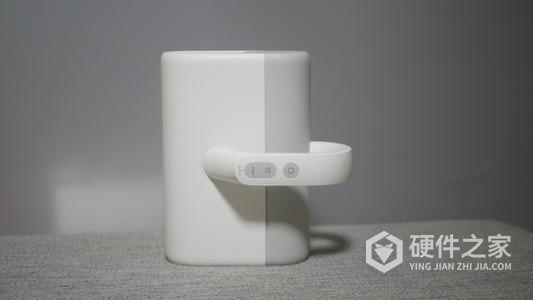 小米除螨仪充电白灯闪怎么回事