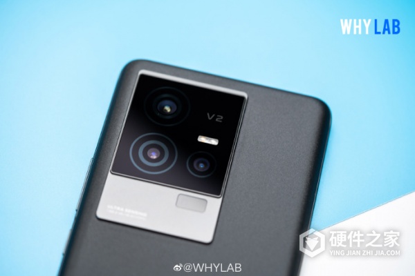 iQOO11标准版「赛道版」真机图赏