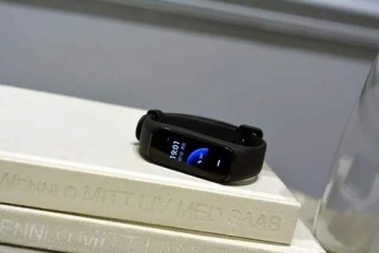 小米手环5nfc离腕锁定怎么解锁