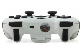 北通神鹰2无线手柄驱动