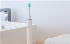 米家声波电动牙刷t100怎么充电