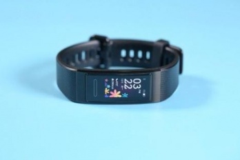 华为手环4pro血氧饱和度从哪看