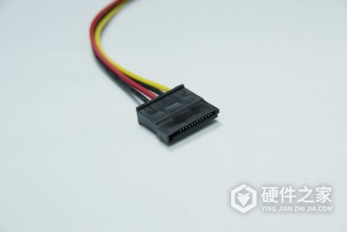 华硕z590-p主板电源怎么接