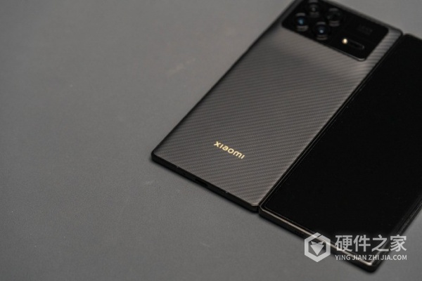 小米MIX Fold 3龙鳞纤维版礼盒