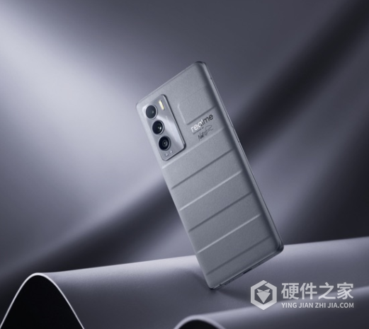 realmegt大师探索版屏幕怎么样