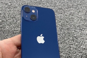 iPhone 13 mini 原型机谍照