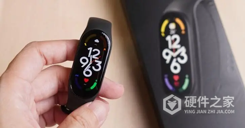 小米手环7nfc怎么自定义表盘