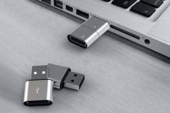 u盘装机蓝屏没反应怎么办