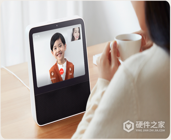 小爱触屏音箱视频通话收费吗