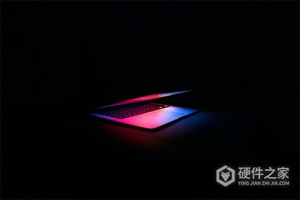 苹果15英寸MacBook Air介绍