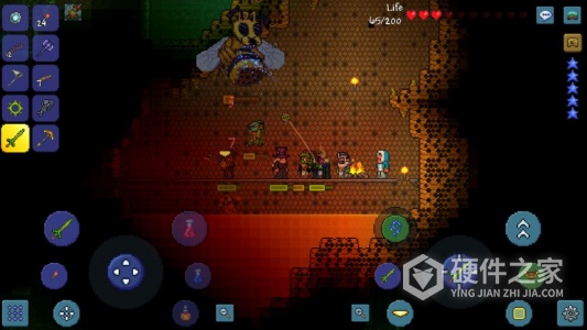 泰拉瑞亚1.2.12785自带全物品存档完整版