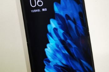 OPPO Find N2 Filp 真机正面照
