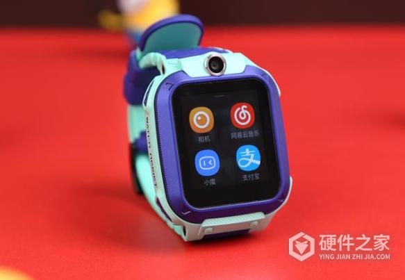 小天才儿童电话手表Z10配置介绍