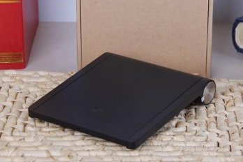 如何清理电脑的内部以解决散热问题