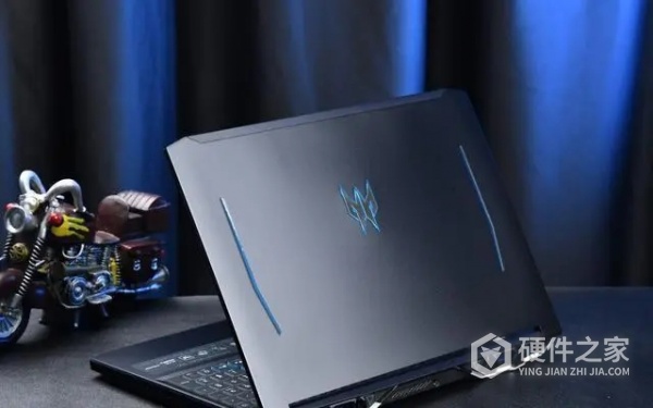 掠夺者战斧300突然黑屏怎么处理