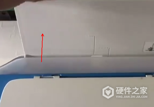 爱普生l8168打印照片从哪里放