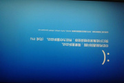 使用独显蓝屏怎么解决