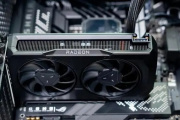 AMD Radeon RX7600显卡驱动