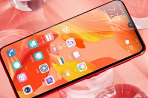 华为nova8怎么充公交卡