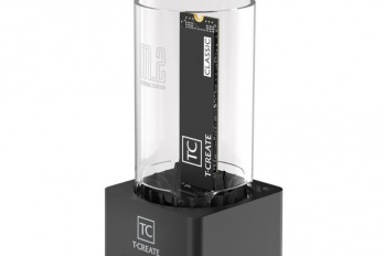 “十铨E31”固态硬盘扩展坞介绍