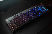 罗技g813怎么玩灯光