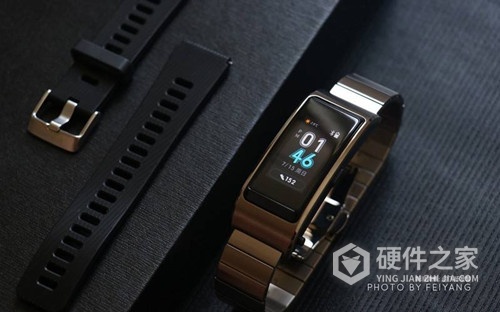华为手环b6运动版和商务版的区别