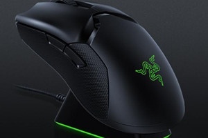 razer毒蝰终极版怎么充电