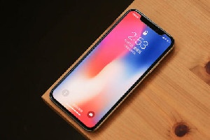 iOS14.5不再默认为女性语音