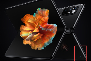 小米mixfold前置摄像头在哪