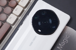 荣耀magic3至臻版怎么锁定应用