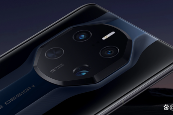 华为mate50rs保时捷什么屏幕