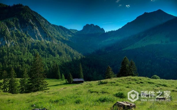 u盘的文件夹显示不出来了怎么解决