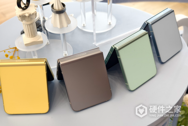 三星GalaxyZFlip6小折叠手机配置参数