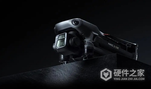 御3Classic会搭配无人机遥控器吗