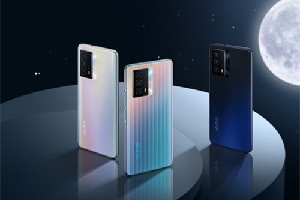 iQOO Z56000mAh电池版发布时间