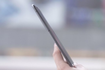 华为matex3真机图